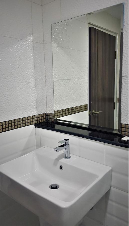 La Capannina Hotel Patong 外观 照片