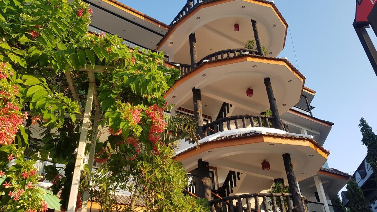 La Capannina Hotel Patong 外观 照片